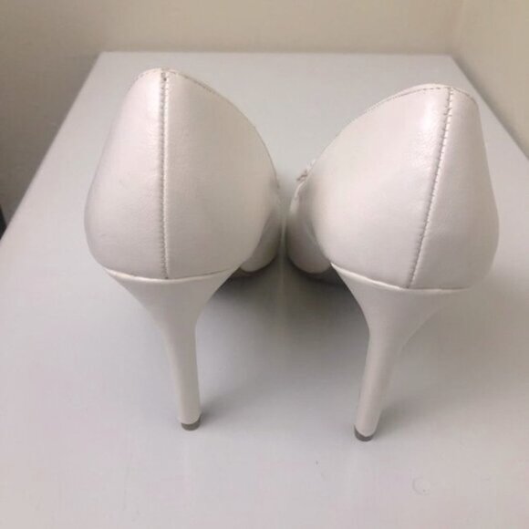 Lauren Conrad Women's White Petal Flowers High Heel Pumps  Size 9.5 M - Picture 7 of 11